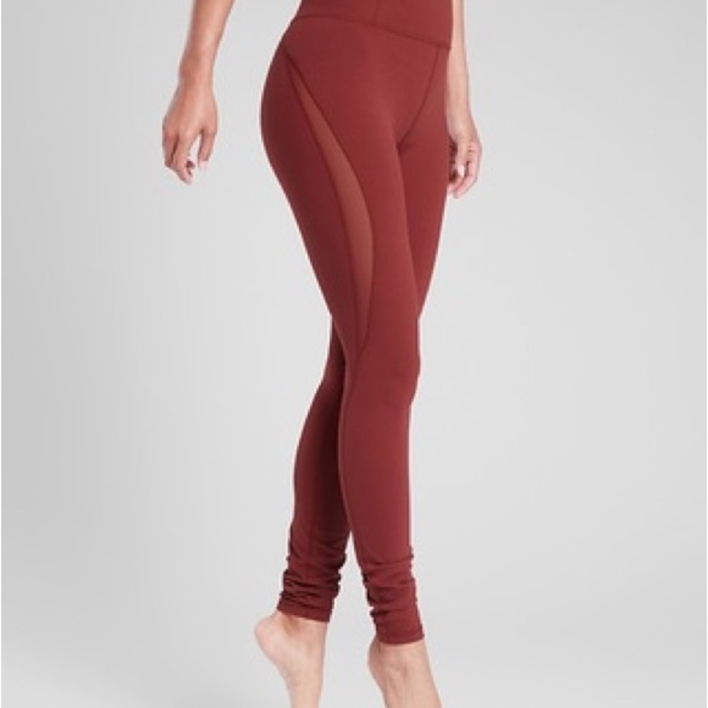 High-Rise Mesh-Panel Leggings in Brick Red - Women